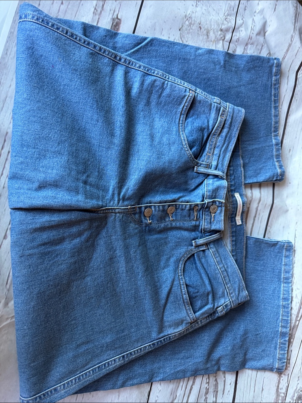 Levi's Medium Blue Mile High Cropped Wide-Leg Women's Jeans